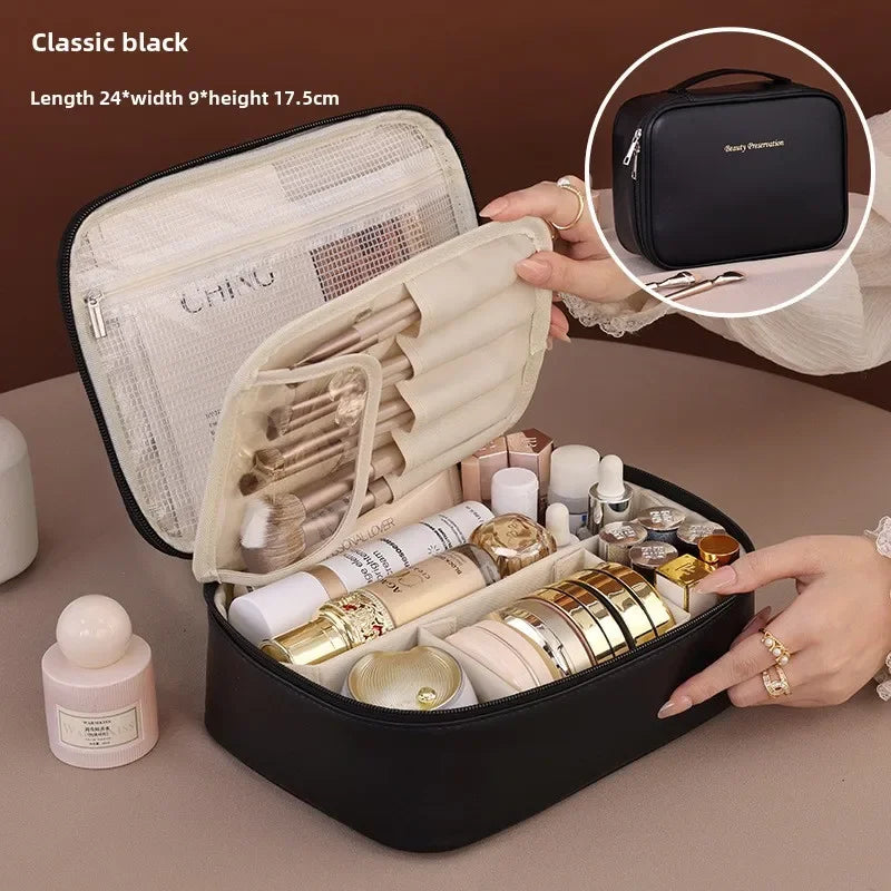 Luxury large cosmetic bag – spacious, portable, perfect for travel.