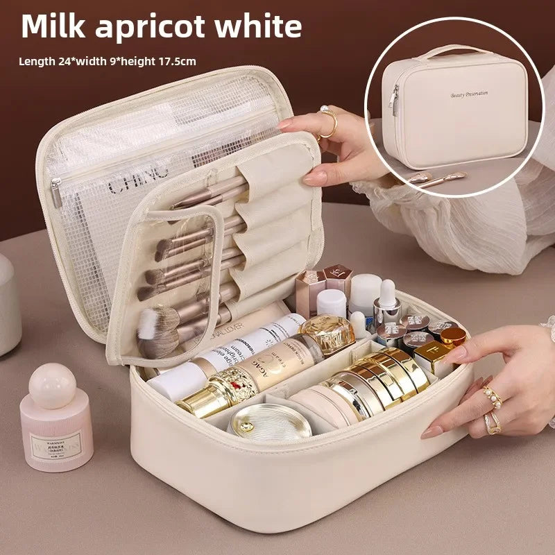 Luxury large cosmetic bag – spacious, portable, perfect for travel.
