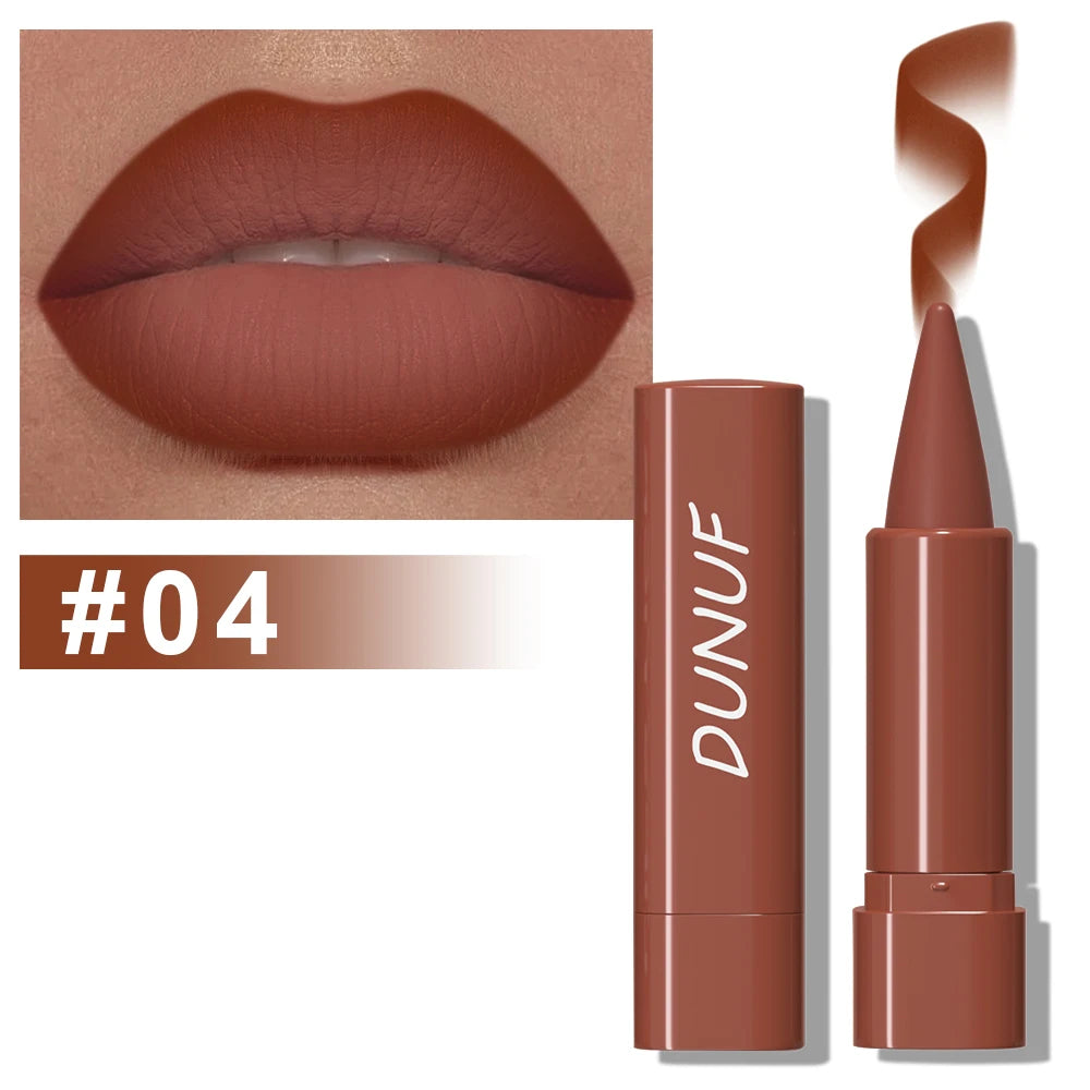 Gradient lip liner – smooth glide, matte finish, defined lips.
